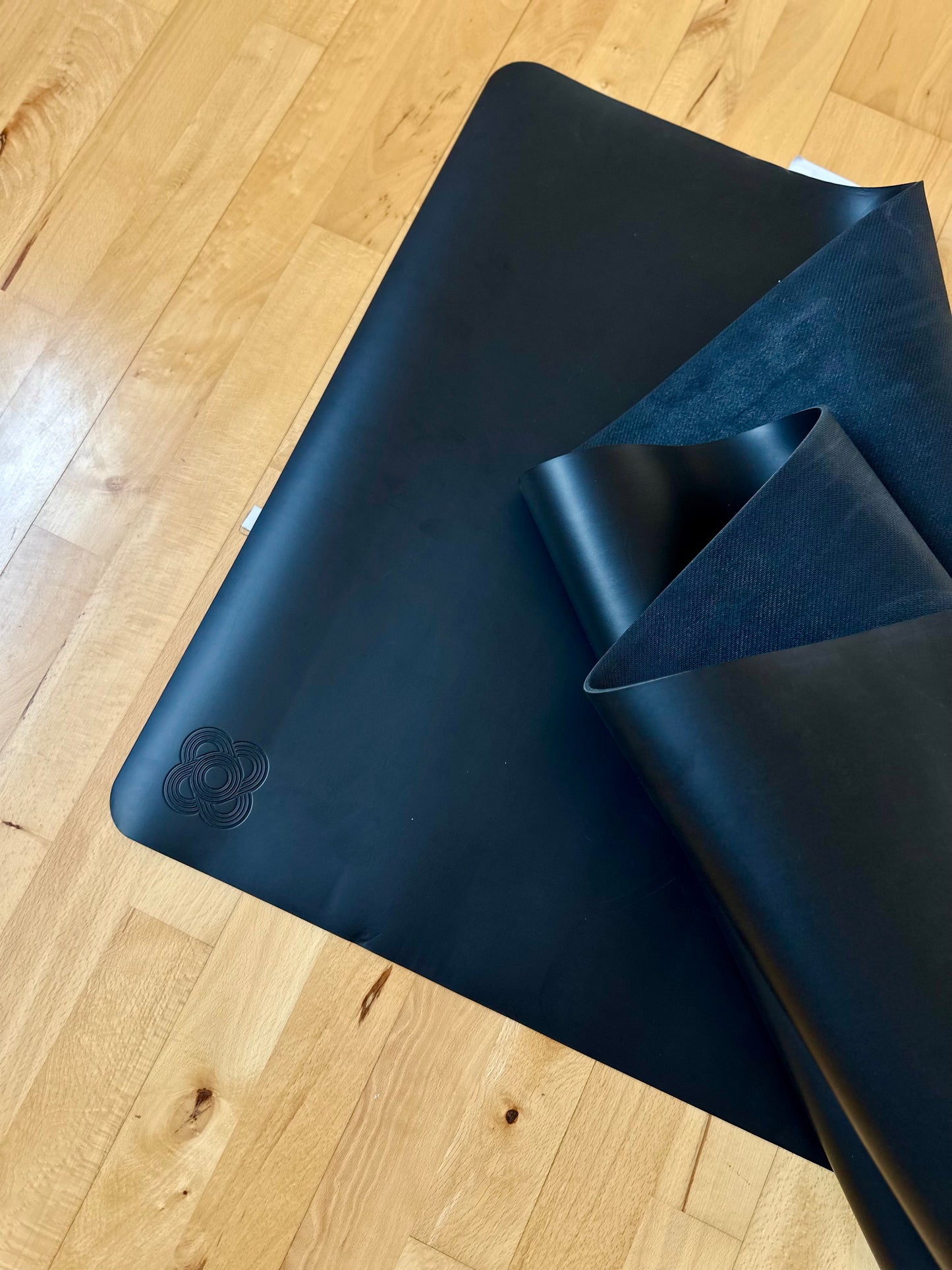 yogahub Yoga & Pilates Mat